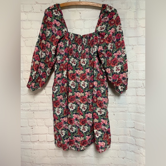 J. Crew x Liberty Navy Floral Cottagecore Smocked Dress Size 00 - Picture 5 of 6